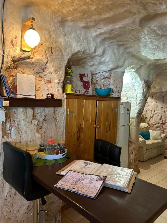 Dinky Di'S Dugout Coober Pedy Exterior foto